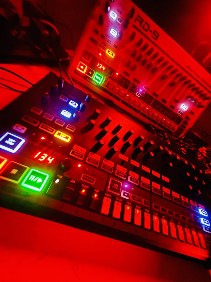 Behringer RD-8 / RD-9